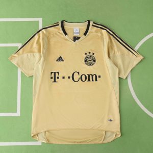 04/06 Bayern Munich Away Jersey