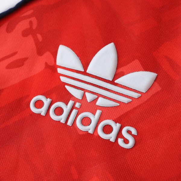d1b2c1c4